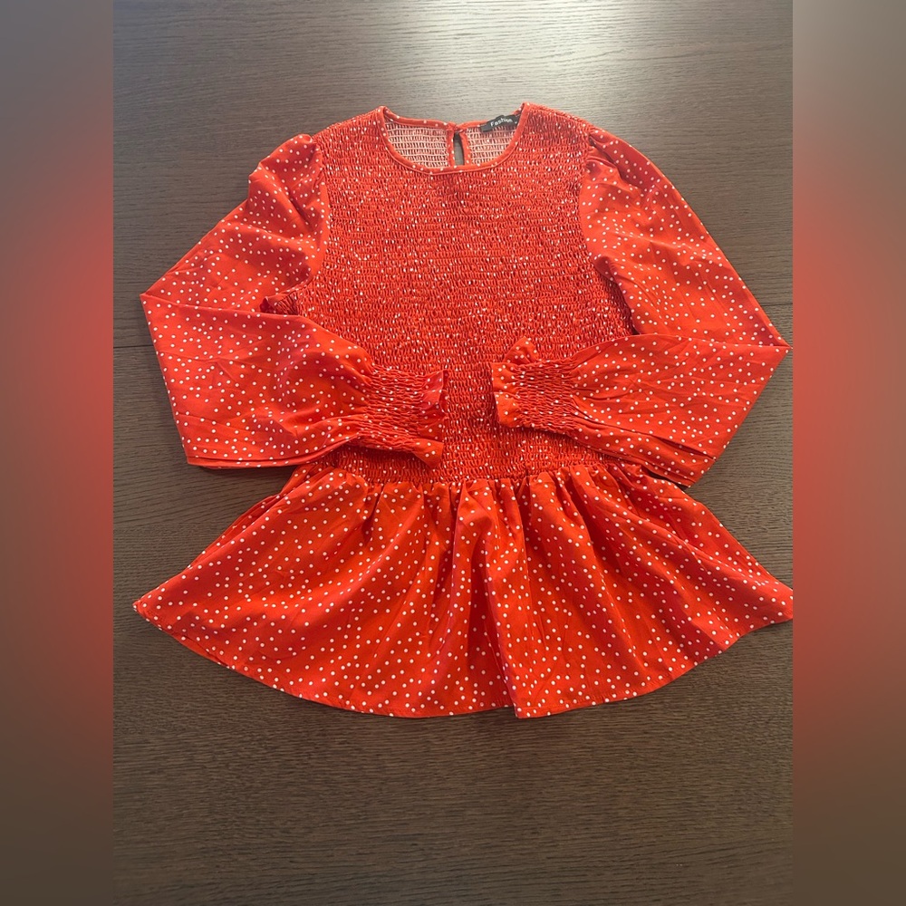 Fashion Women Red Polka Dot Smoked Top Long Sleeve Size Medium